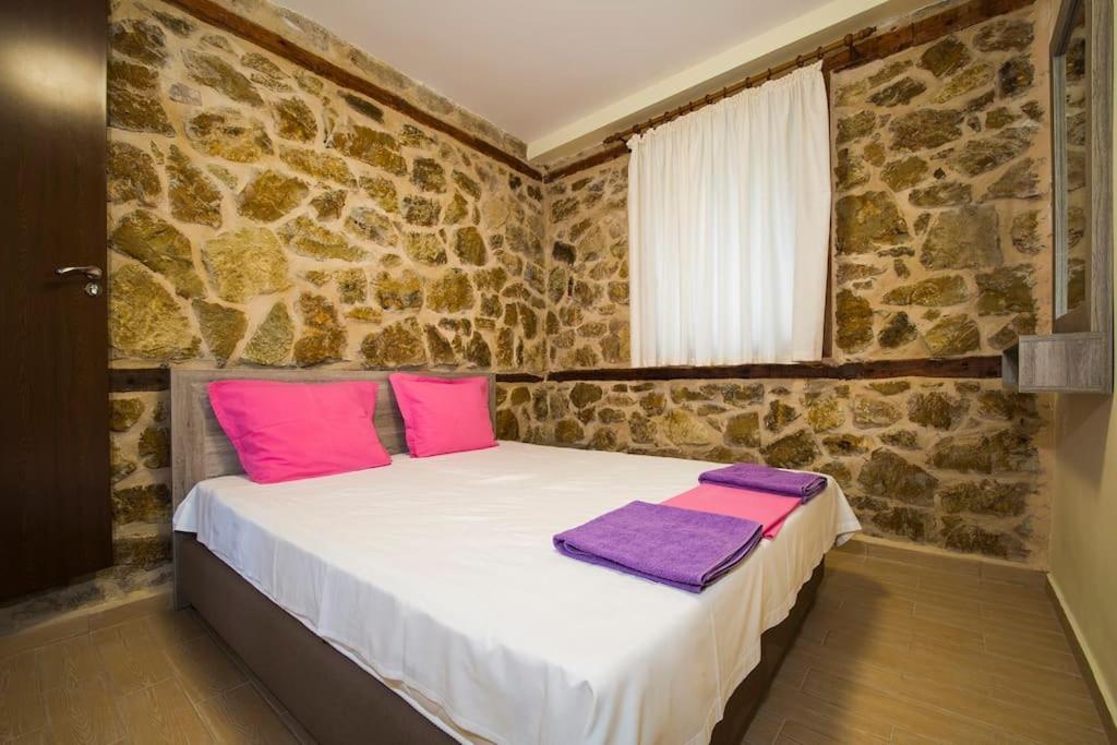 Petrini Spiti Villa Pyrgadikia Exterior photo