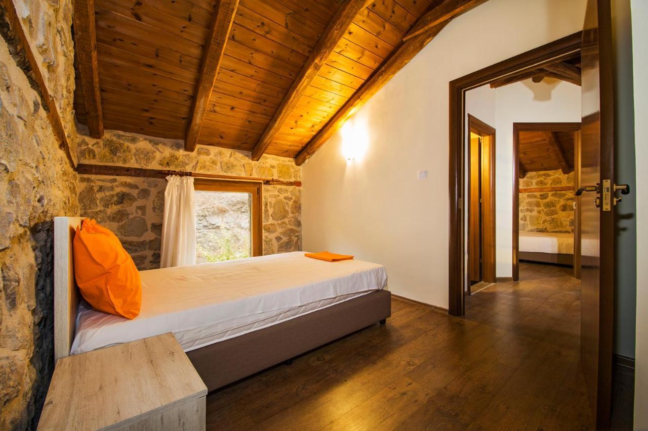 Petrini Spiti Villa Pyrgadikia Exterior photo